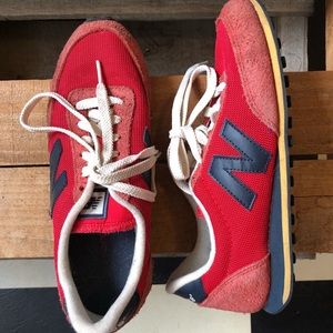 Vintage New Balance Tennis Shoes